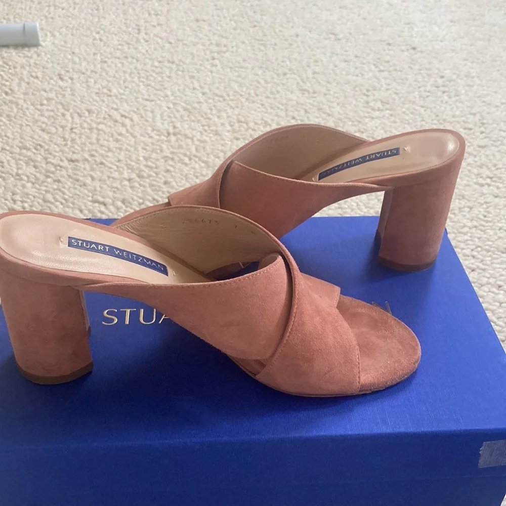 Stuart Weitzman Suede Heel - Picture 6 of 8